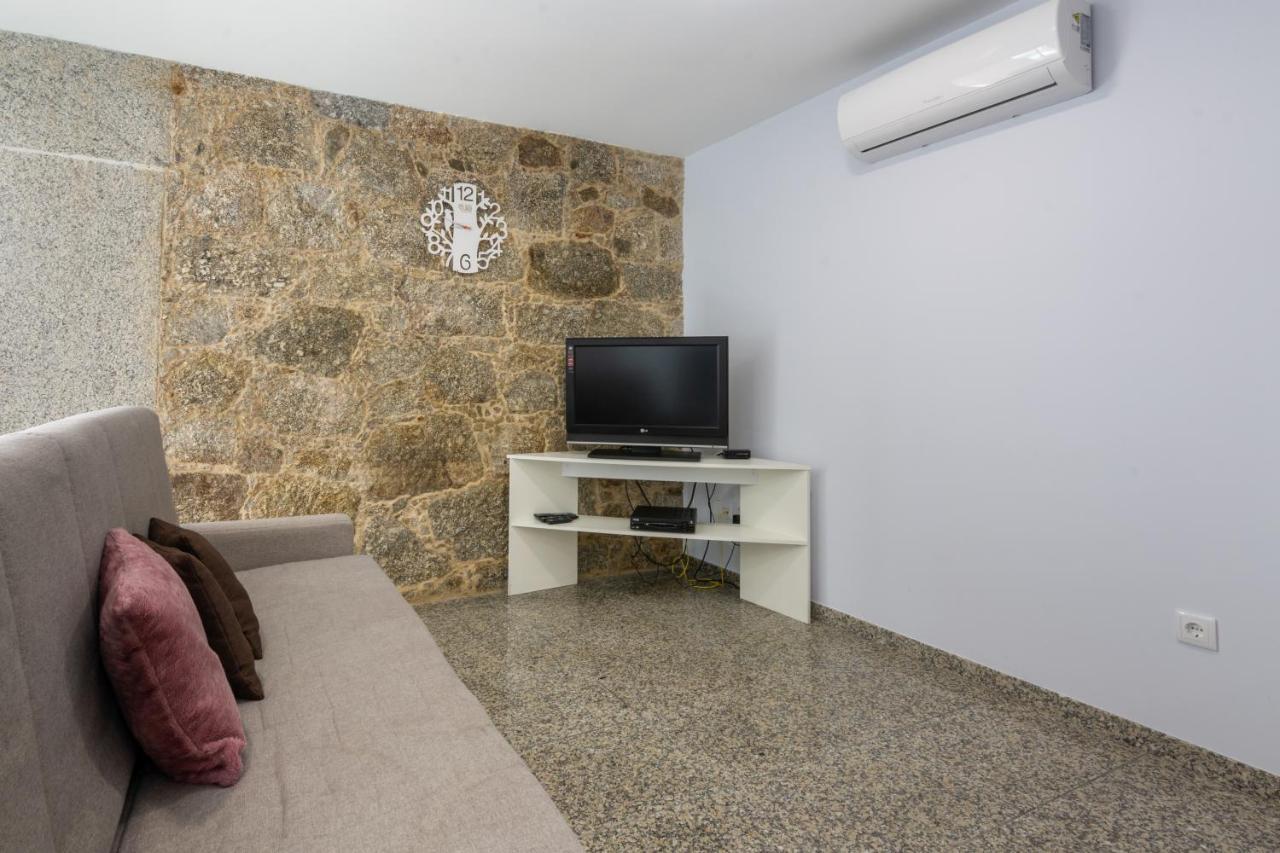 BaloutaAldeamento Casas Do Alto Do Vez公寓 外观 照片