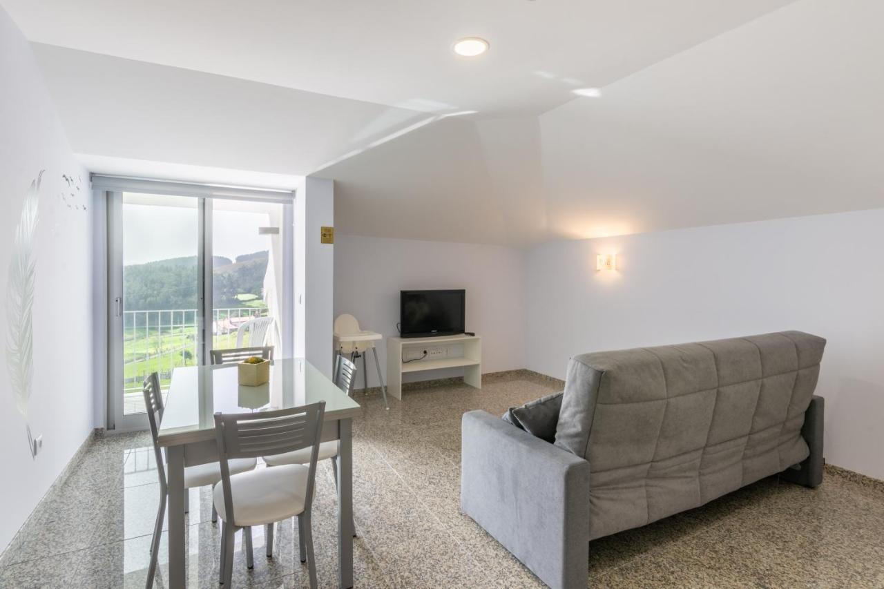 BaloutaAldeamento Casas Do Alto Do Vez公寓 外观 照片